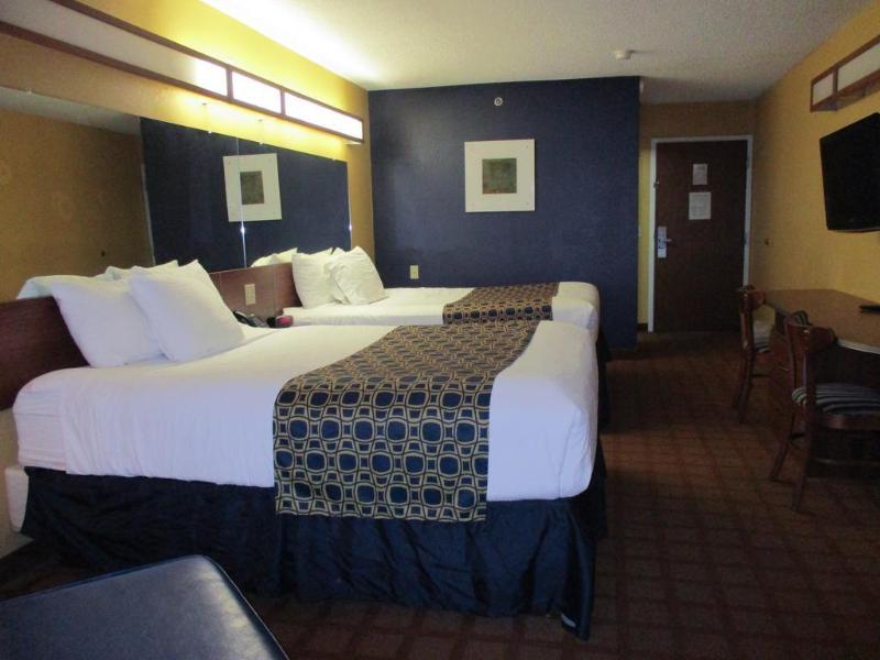 Quality Inn & Suites Watertown Fort Drum Calcium Exterior foto